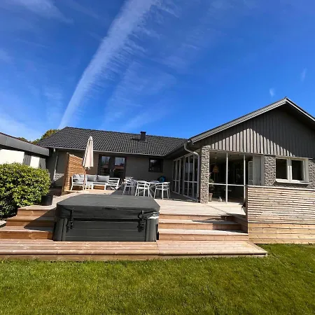 Wunderbares Feriendomizil Mit Whirlpool Villa Solvesborg Exterior photo