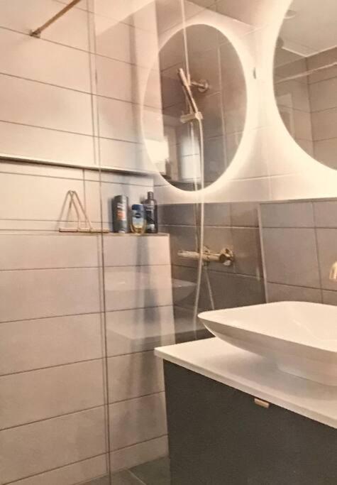 Villa Wunderbares Feriendomizil Mit Whirlpool
