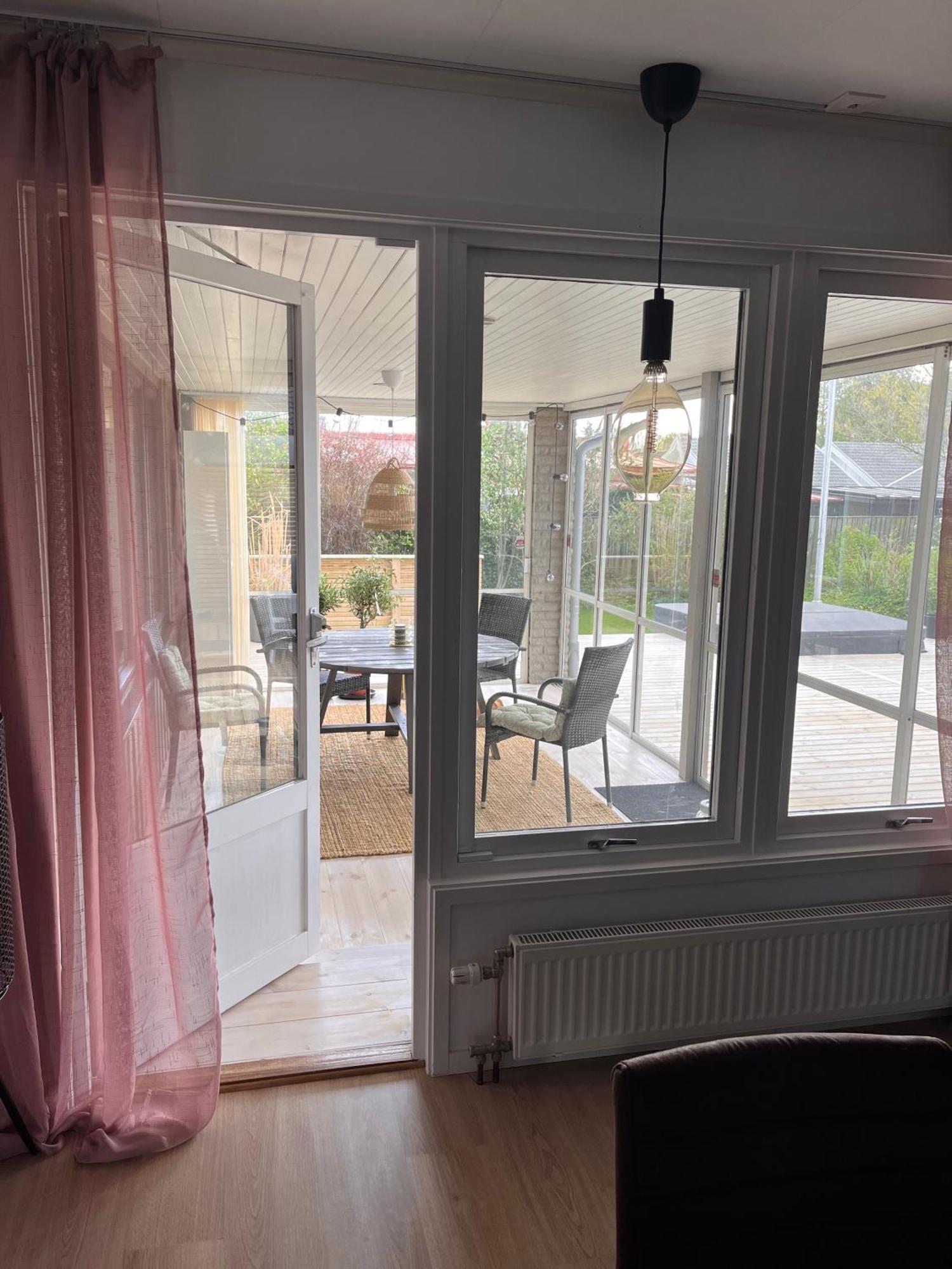 Wunderbares Feriendomizil Mit Whirlpool * Solvesborg